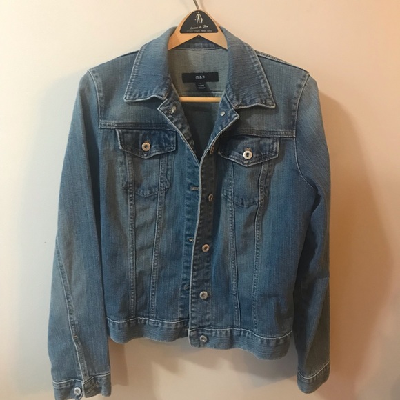 GAP Jackets & Blazers - GAP Jean jacket